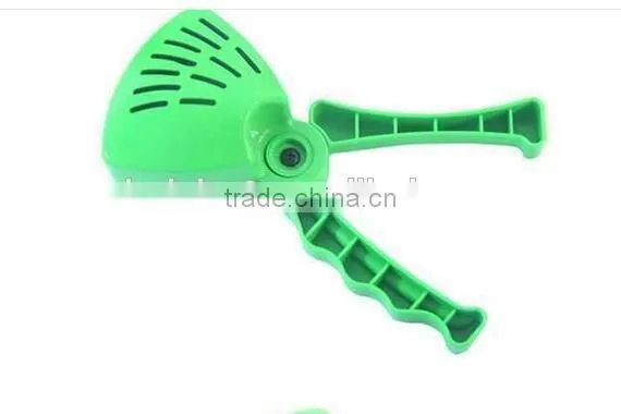 CY143 Lemon juicer clip fruit juice maker Lemon/Orange sprayer Manual Lazy Orange Reamer