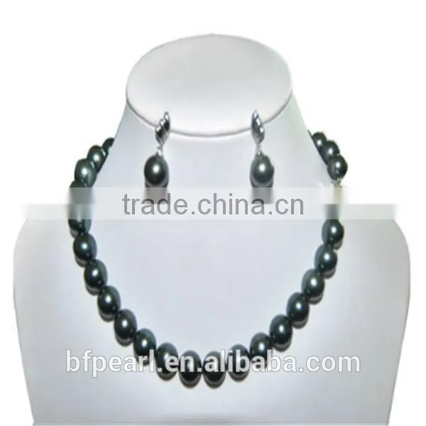 9-10mm Black Tahiti Pearl Necklace and Earings set