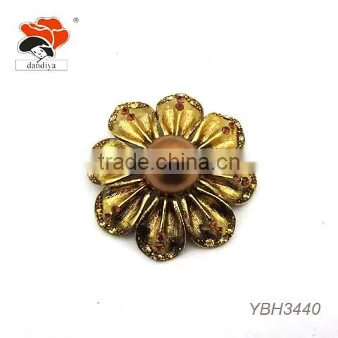 Factory Novelty Flower Shape Custom Cute Design New Korea for Women Jewelry Brooch