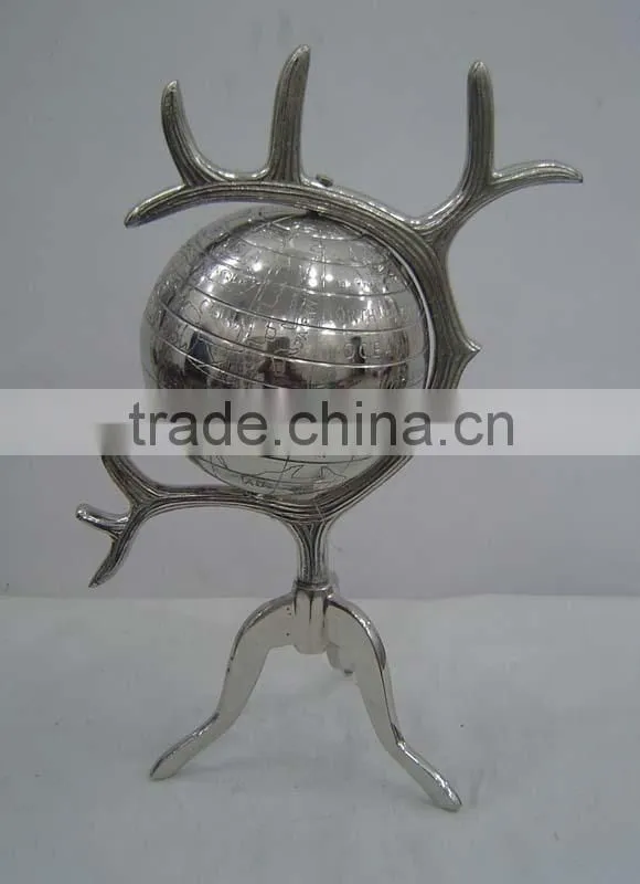 Cast aluminium decorative Globe