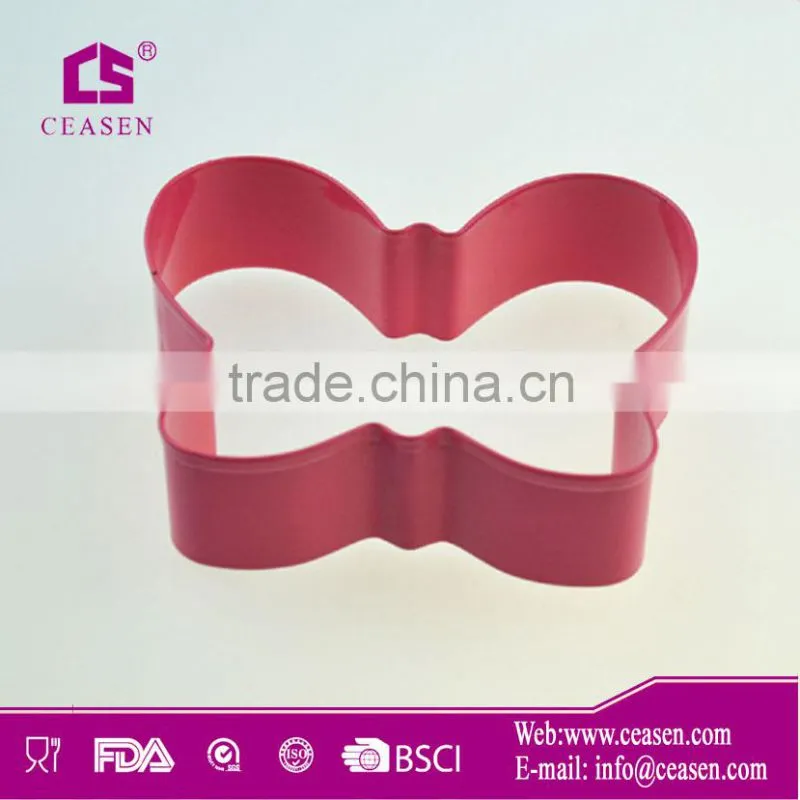 metal with nonstick painting Cartoon bear shape cookie cutter