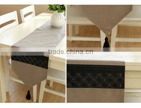 100% Polyester fabric embroidered table runner with tassels