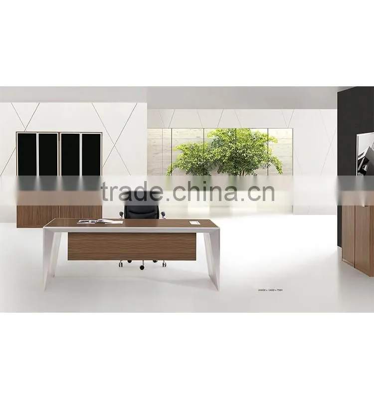 Ausone Modern executive wooden table
