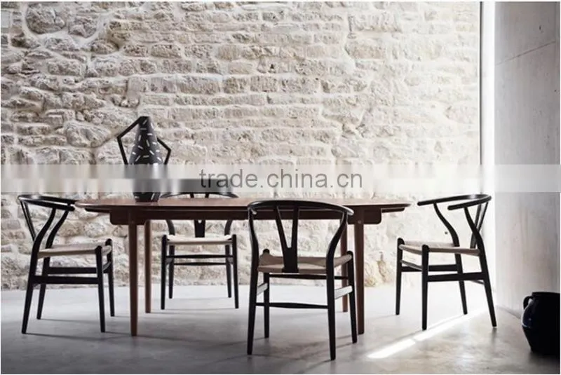 2016 lateset wood hotel dining chair