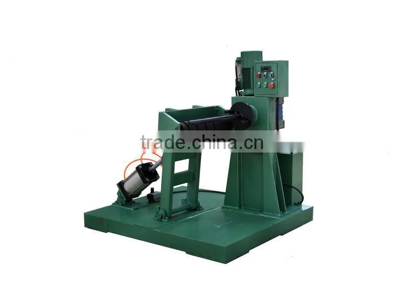 Semi-automatic tire building machine