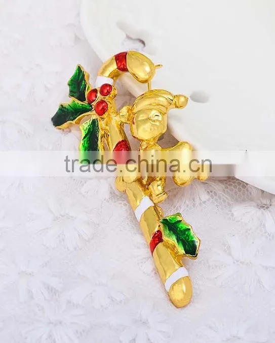 Gold Plated X'mas Little Boy Hugging Candy Cane Brooch