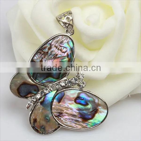 butterfly shape shell pendant design