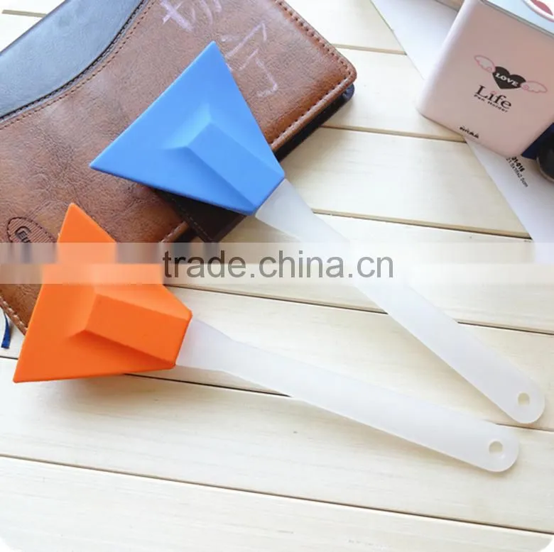 Amazon Hot Selling Solid Core and Hygienic Solid Coating Silicone Pastry Basting Grill Silicone Barbecue Brush