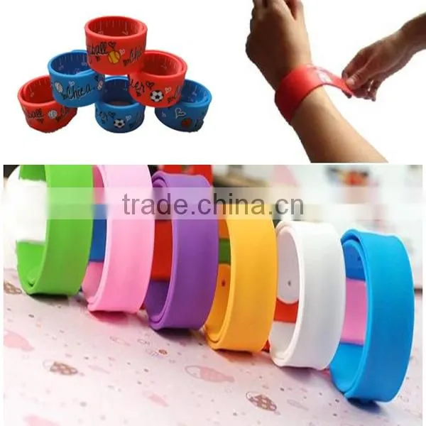 oem silicone slap bracelet wholesale/plastic bangles cheap bulk silicone slap wristband cheap item to sell