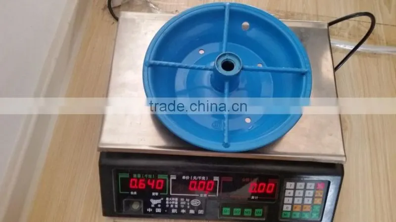 Peru Truper wheelbarrow wheel use different rim