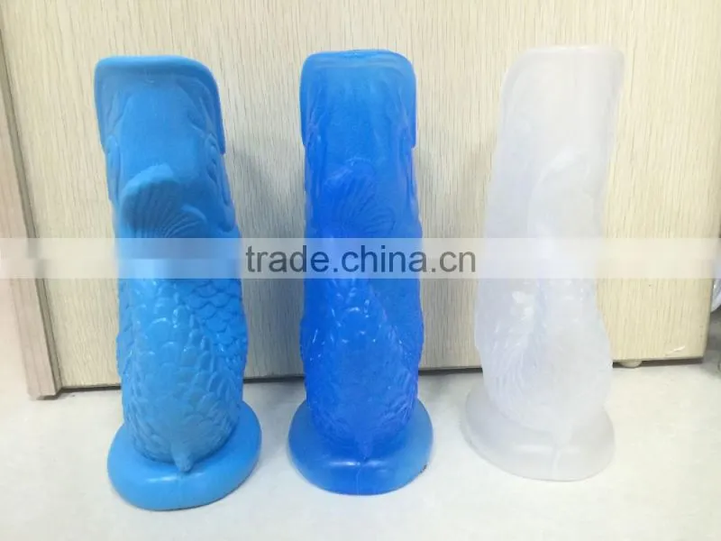 OEM Blow Molding plastic fish drinking water cup,fish wine glass