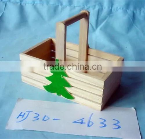 Small wooden baskets with handles