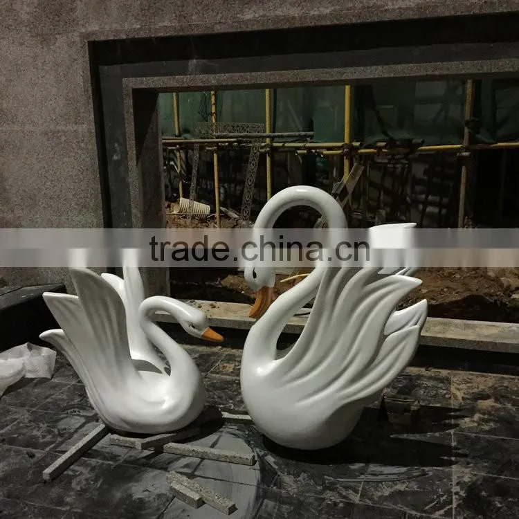 FRP display swan sculpture figurine