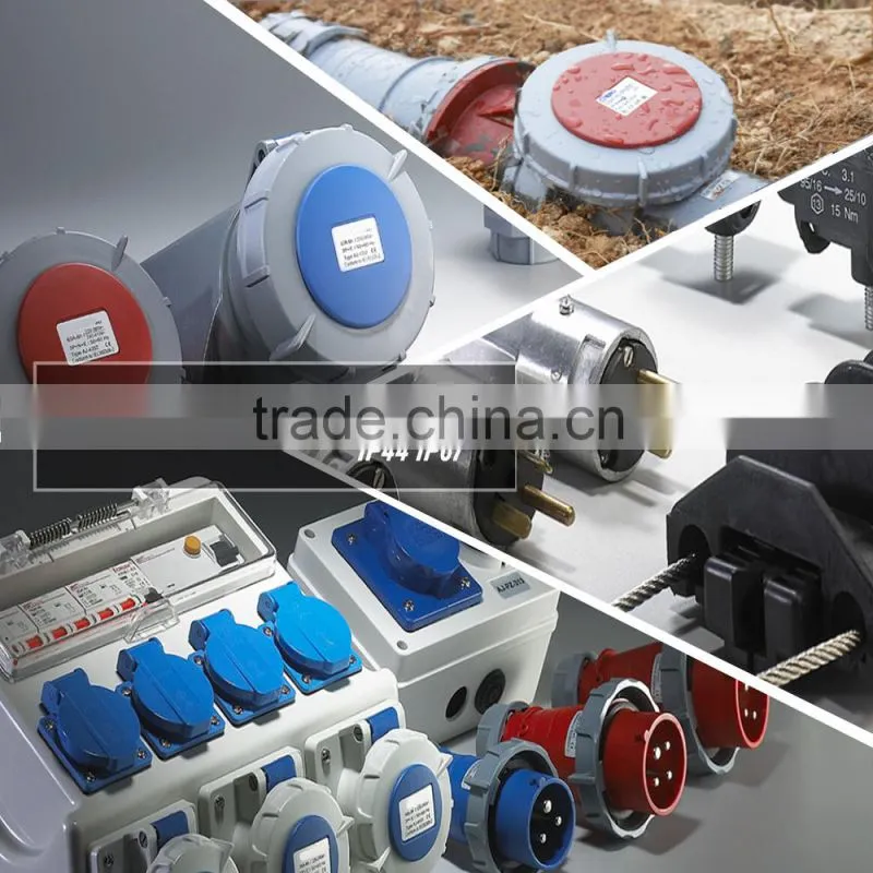 IP67 230V 125A 3P panel mounted plug