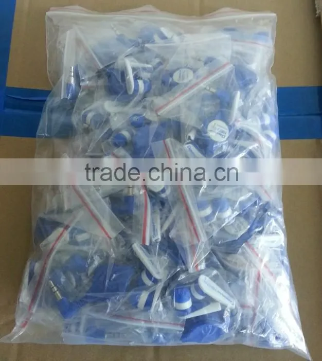 cheap promotional retractable earphones