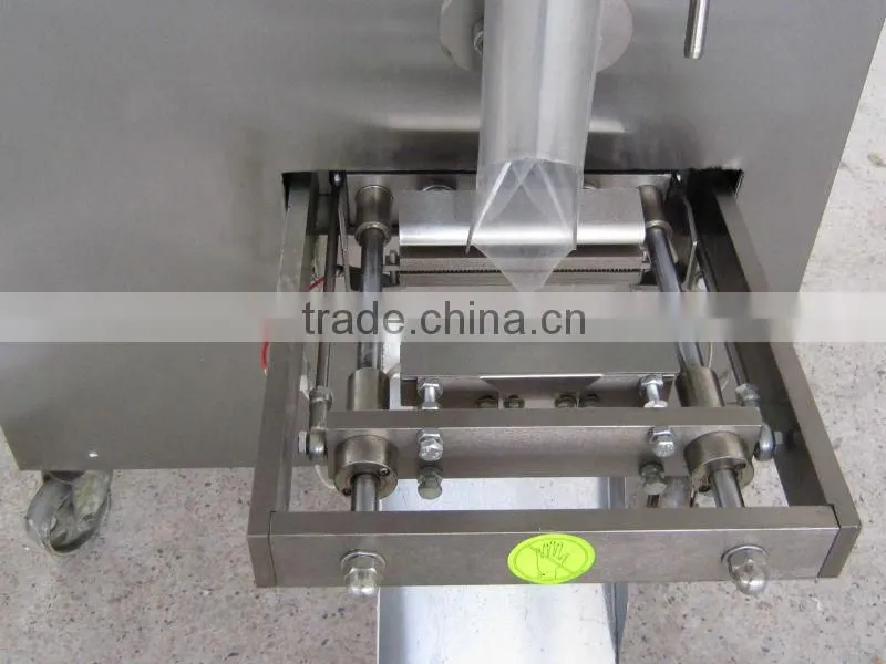 High speed water packing machine