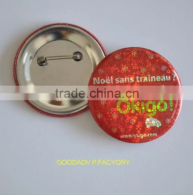 badge button with safety pin
