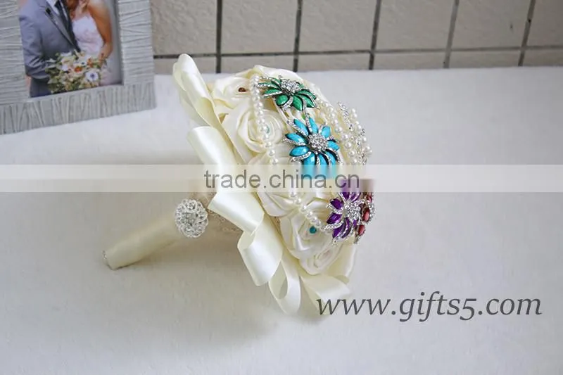 MADE TO ORDER Satin Roses Brooches Wedding Bouquet in Handmade