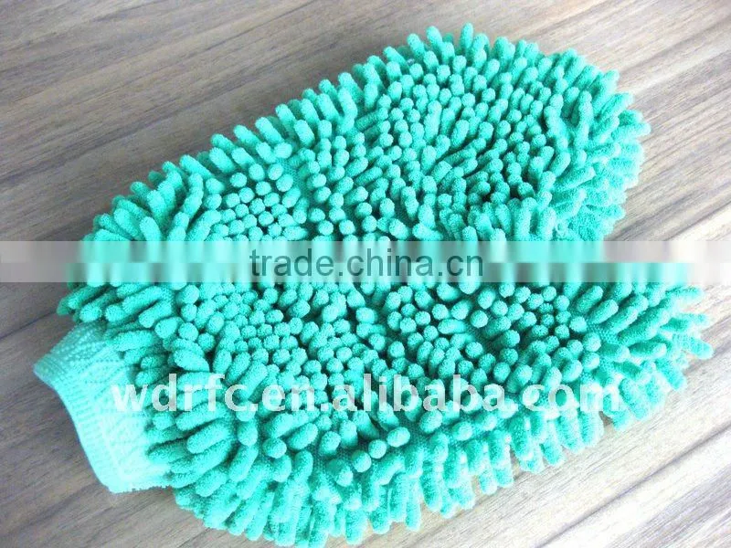 Hand glove