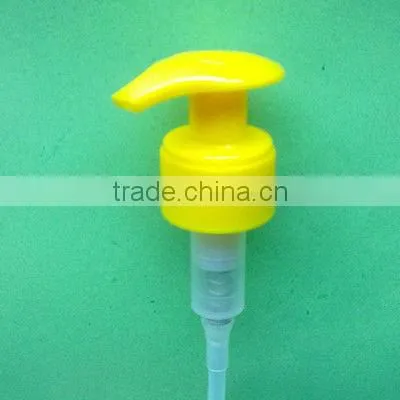 Plastic duck mouth structure lotion pump on bottle