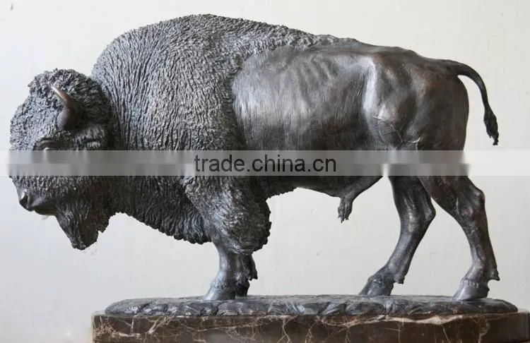 Large animal sculpture life size bison bronze statue for garden decor