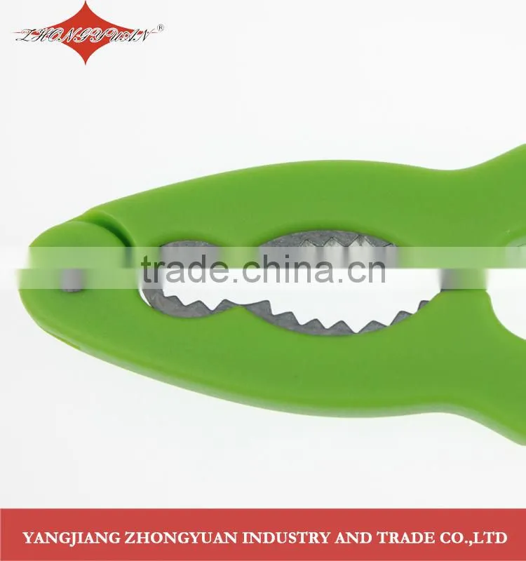 New design plastic handle iron nut cracker