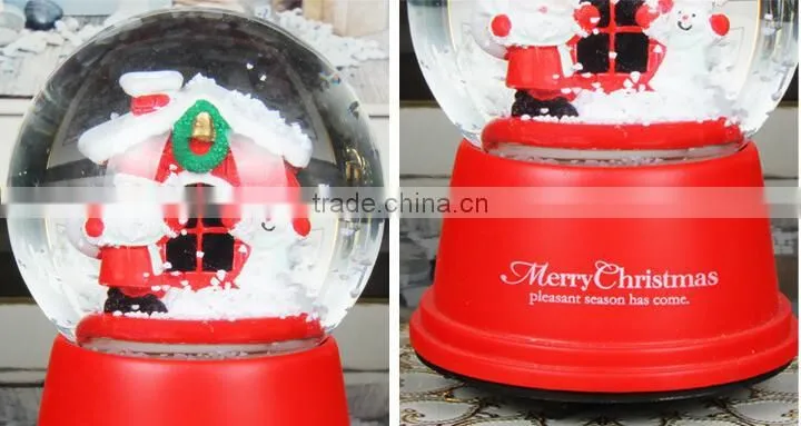 Hot selling polyresin Christmas snow globe Christmas Santa snow globe