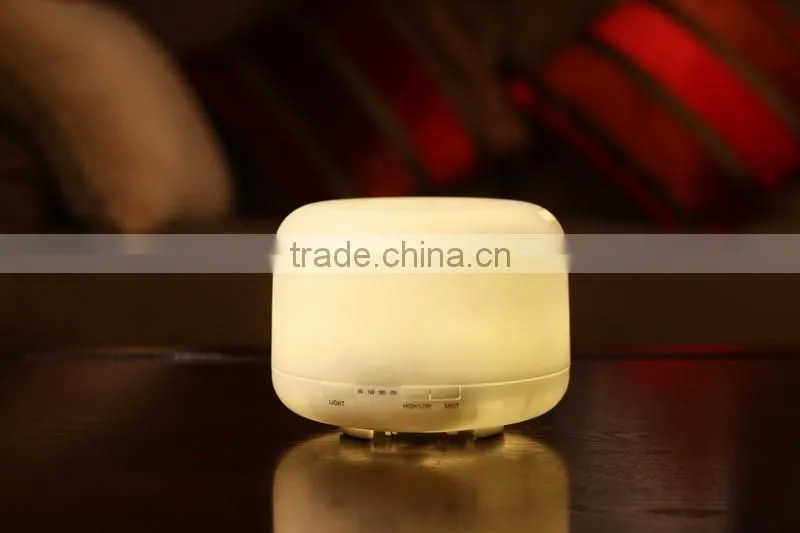 500ml Aromatherapy Essential Oil Diffuser Ultrasonic Air Humidifier with 4 Timer Settings 7 LED Color Changing Lamps