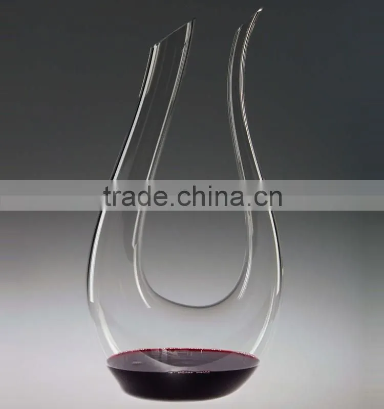 Red glass wine portable wine decanter