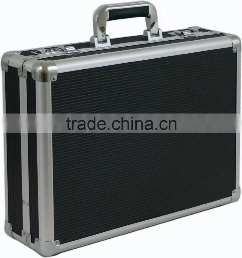 Aluminum Tool Case with Black Shoulder Belt for Easy Carrying, Measures 455 x 330 x 152mm