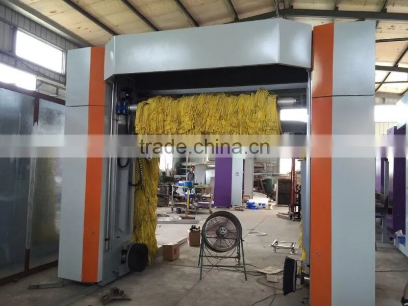 Auto car wash machine with 5 brushes