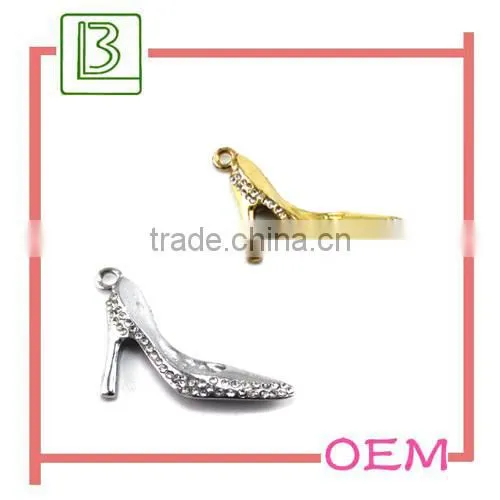 silver plated metal anchor pendant