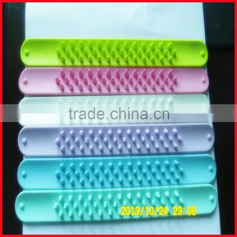 Made in china good quality silicone bracelet, silicone wristbands