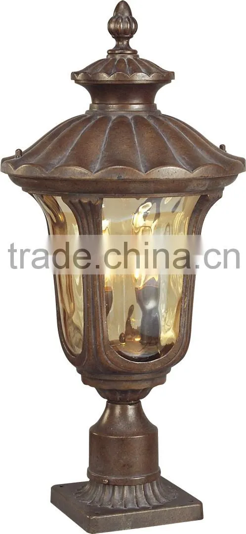 Classic solar outdoor light ip65 12v solar led garden lamp
