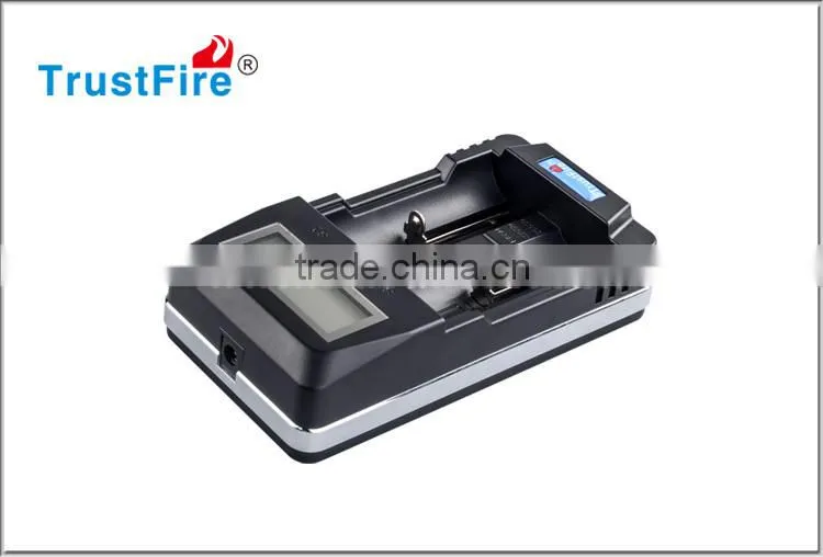 TrustFire TR-011 rechargeable battery USB multifunction charger