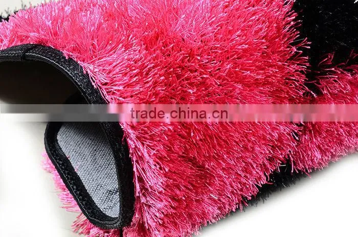 Microplush soft touch durable anti slip backing shaggy silk polyester carpet for bath room