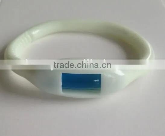 Anti-mosquito silicone wristbands