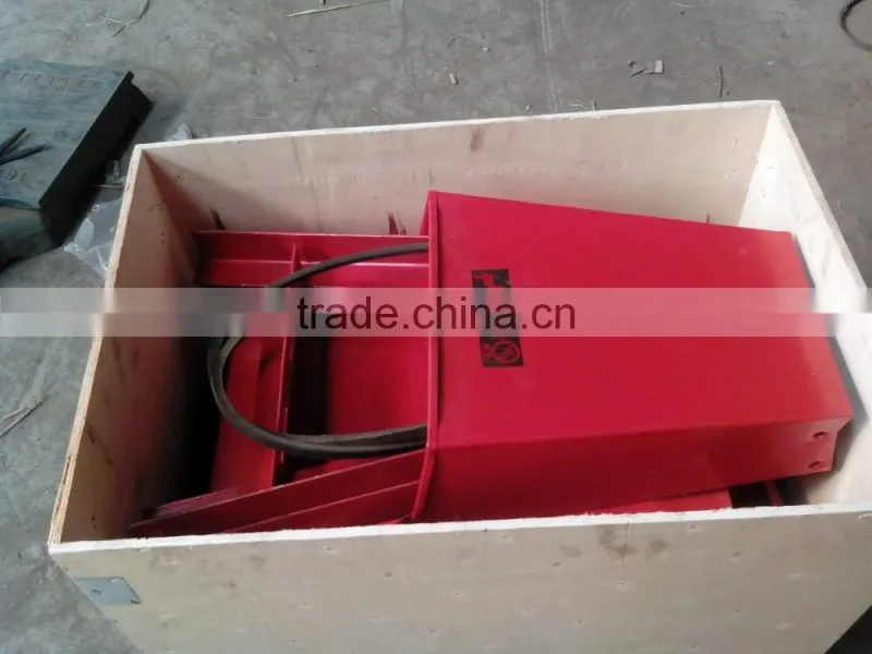 Small mini grass cutter for cattle feed