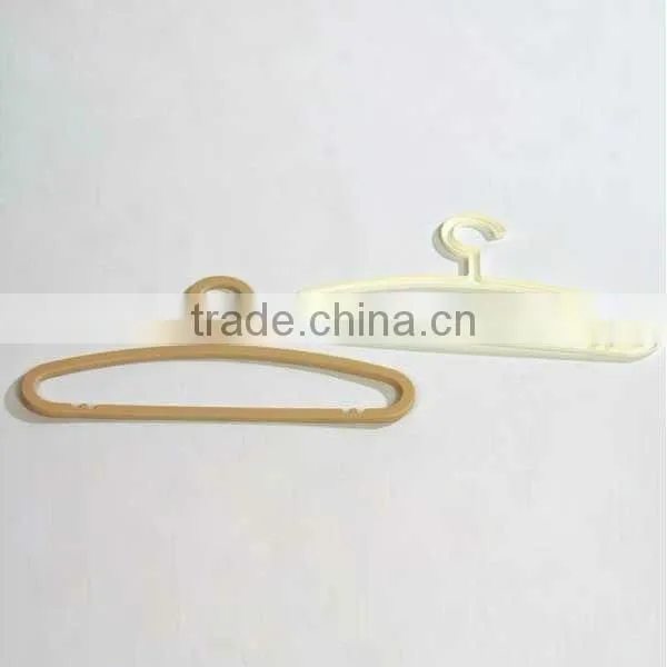 Plastic extended clothes hanger