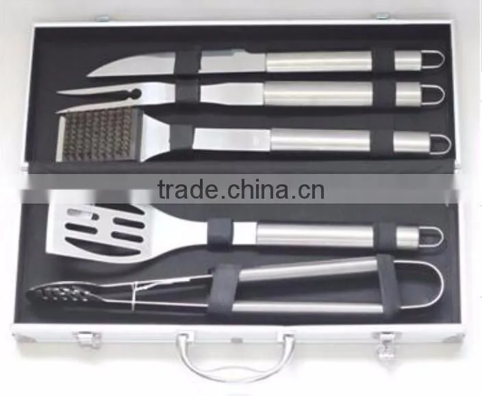 Wholesale stainless steel barbecue tool set with case