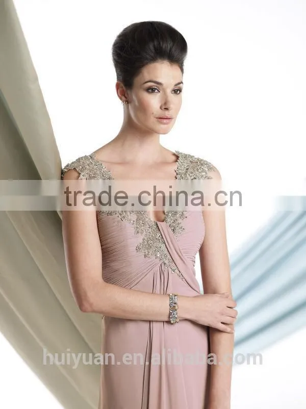 OEM Pink Chiffon Sleeveless Deep V Neck Bridesmaid Dress