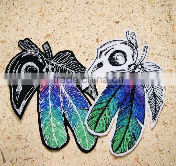 Custom high quality embroidered Cat demon, fox demonpatch for clothes embroidery patch made in china choose size/color
