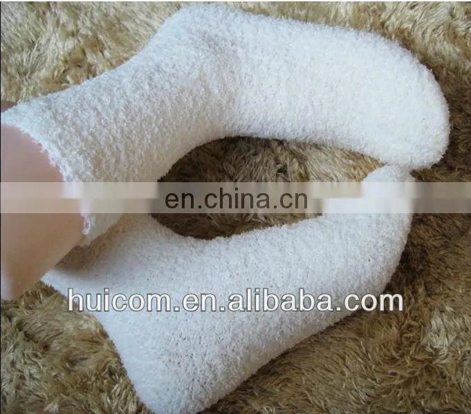 unit color fluffy socks