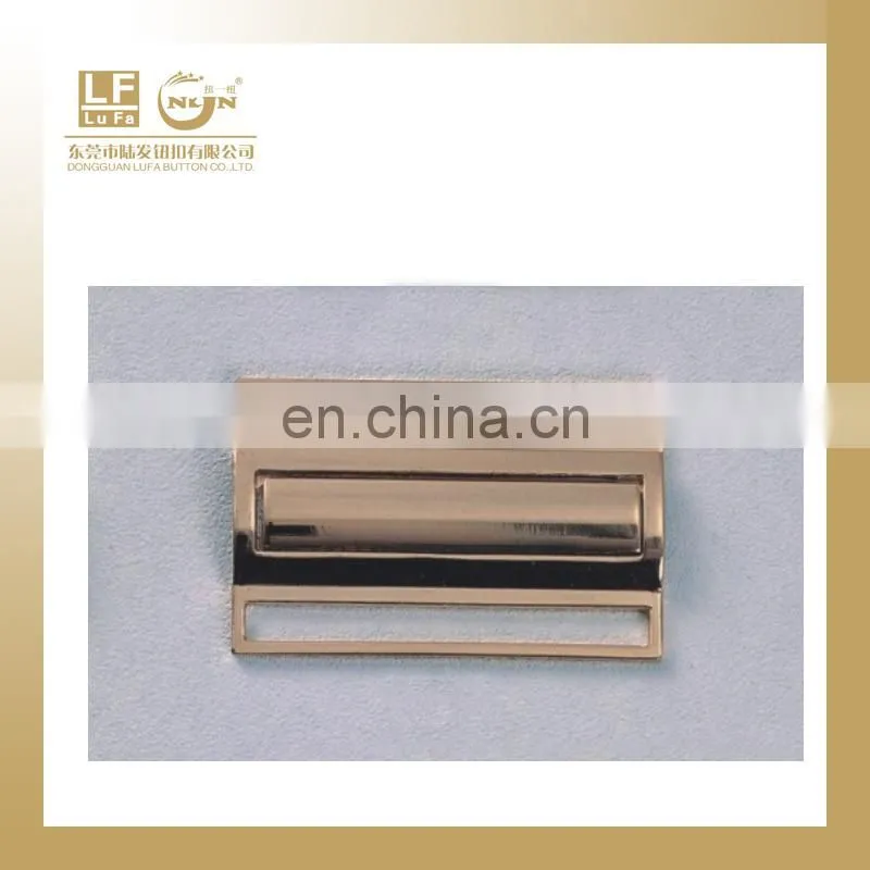 metal belt buckle