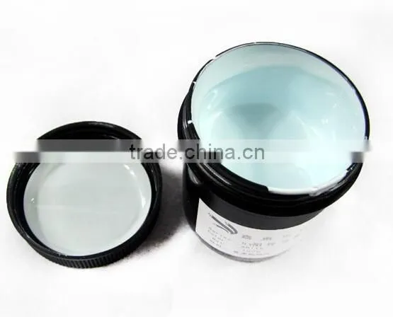 Most popular UV light-sensitive green oil with a fast curing characteristics