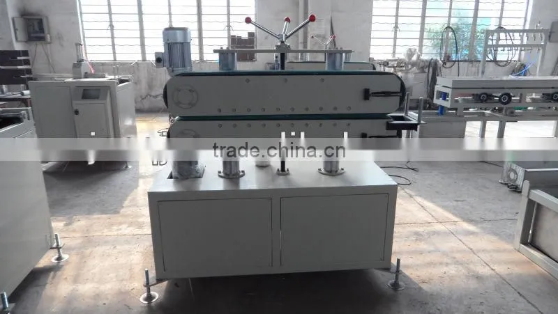 Cornice making machine from foam PS