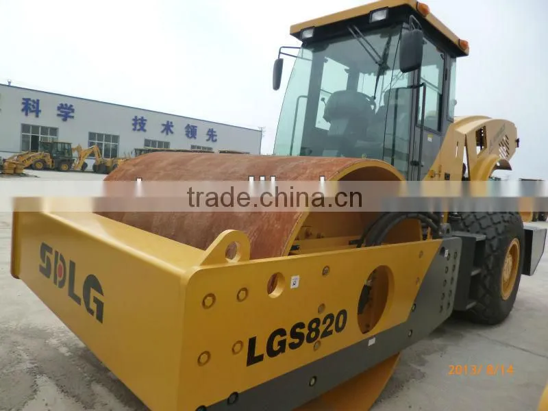 Single Drum Vibratory Roller S822