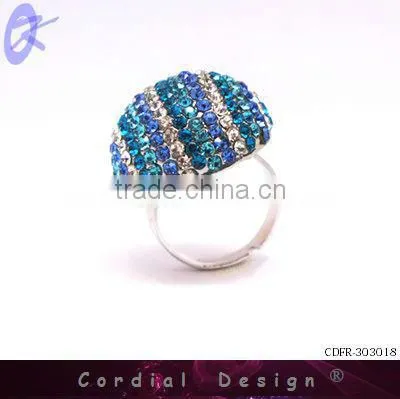 2013 hot sale wholesale colour rhinestone fashion hemispherical ring