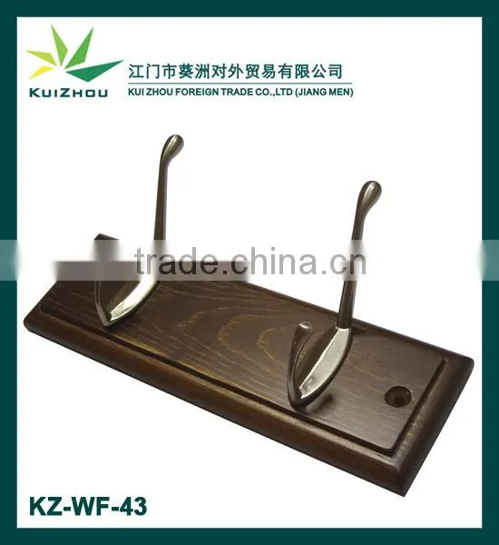 Wooden hanger