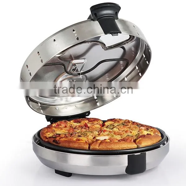 Pizza making machine